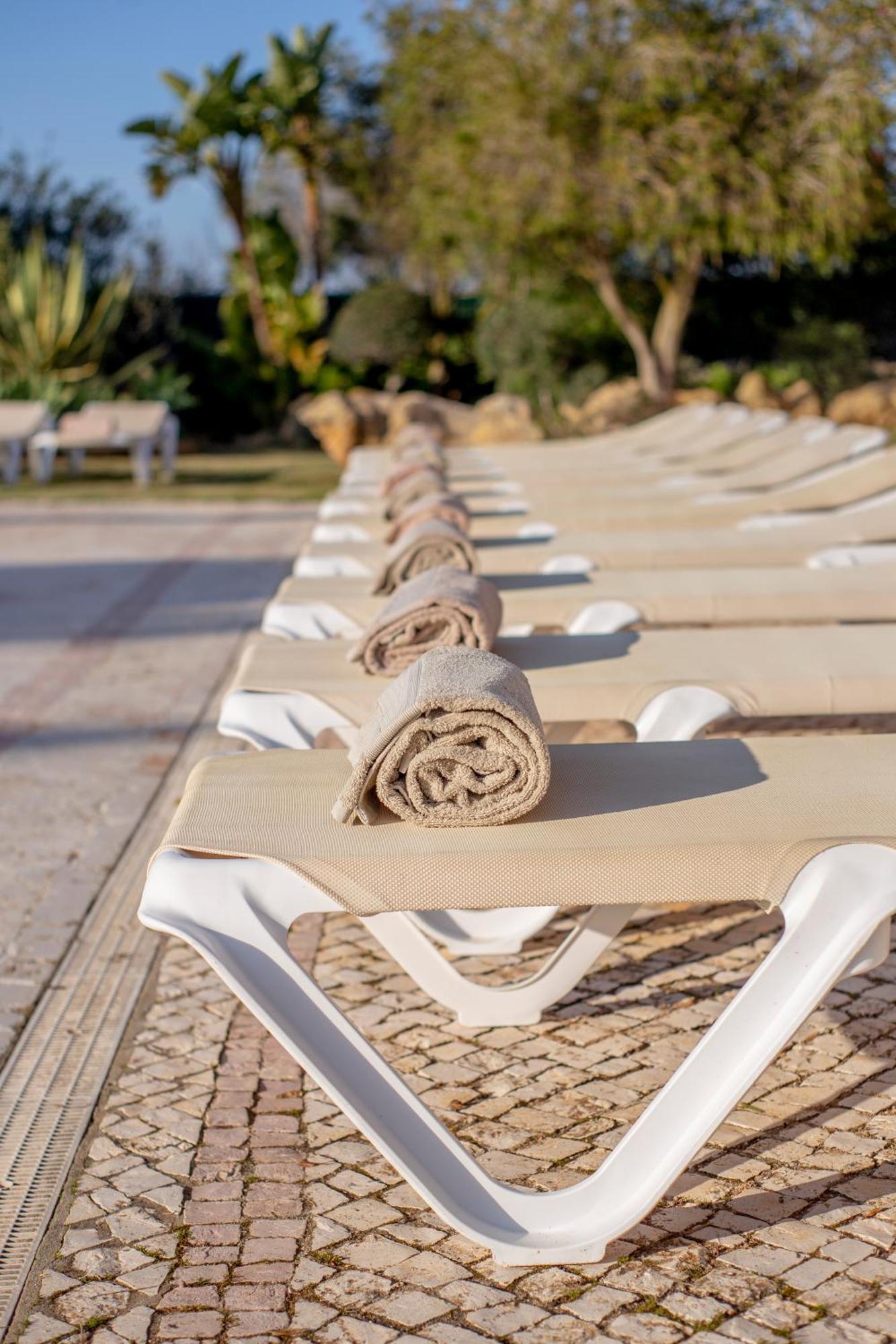 Al Meida Guesthouse Albufeira Kültér fotó